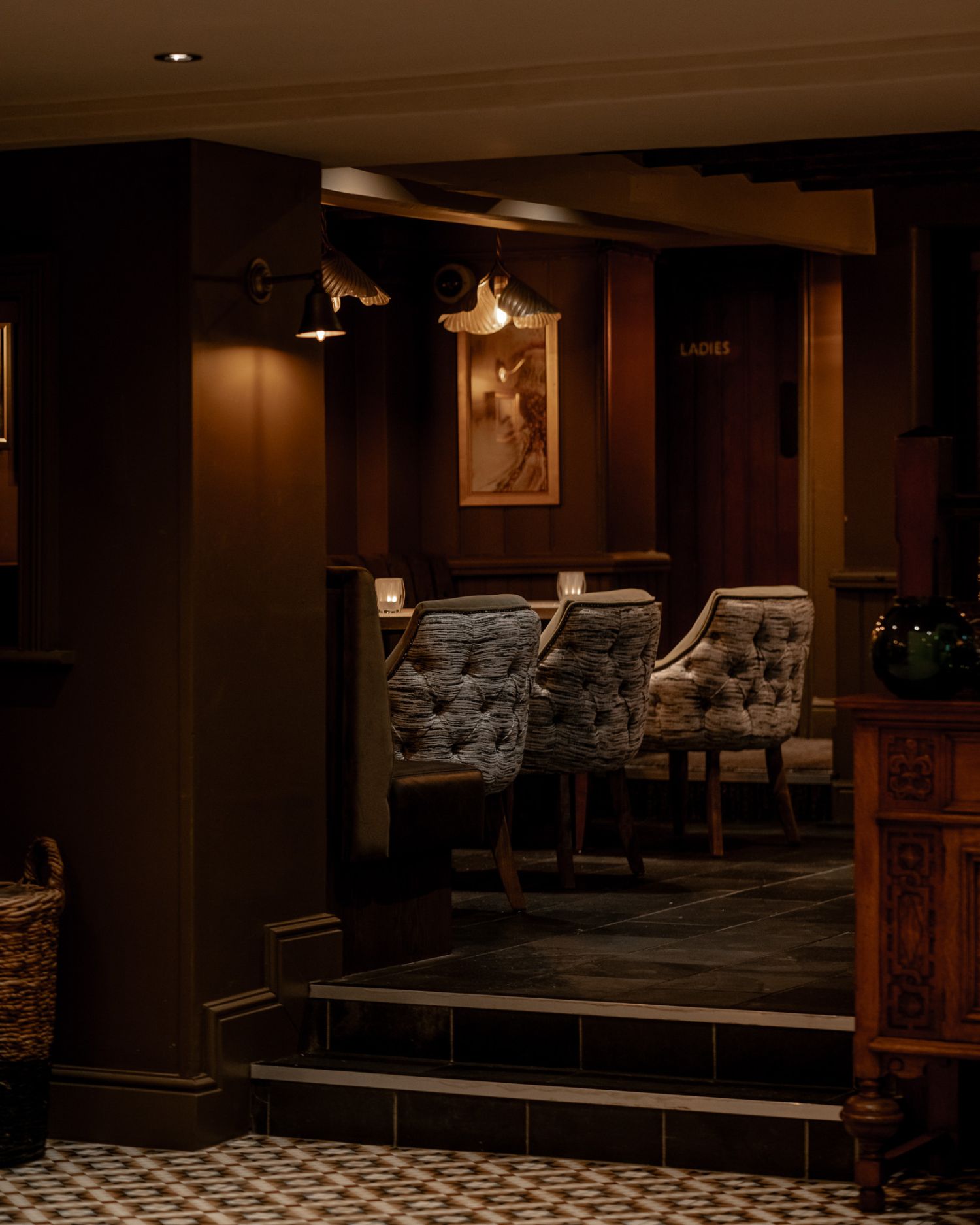 The Hartshead Inn, Ashton-Under-Lyne | JMDA / (20i hosting)